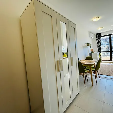 דירה U Dacha 40 Cozi Studio